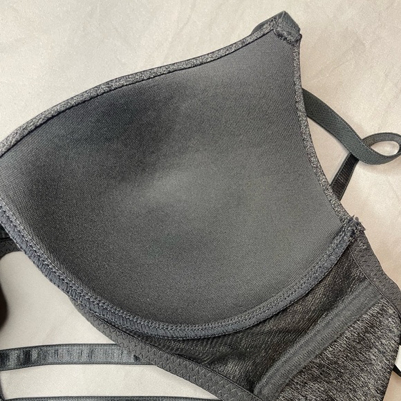 Danskin Women's Wireless Grey Bra - Size: 34B - Picture 4 of 8